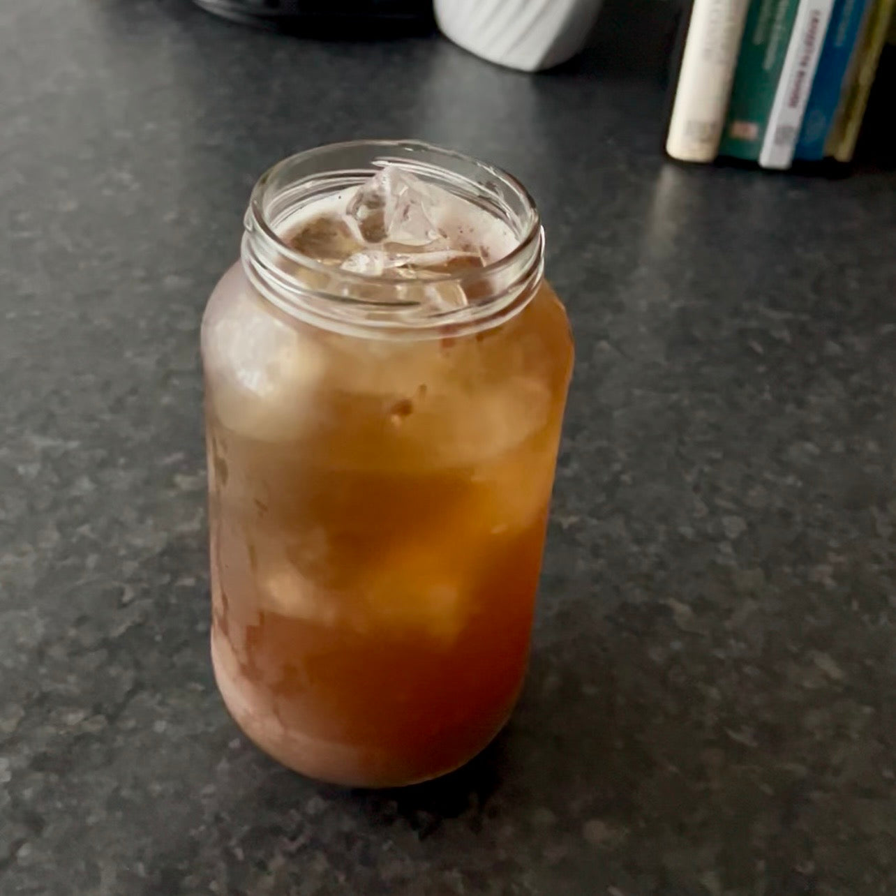 Calming Lavender, Spearmint & Blueberry Iced Tea