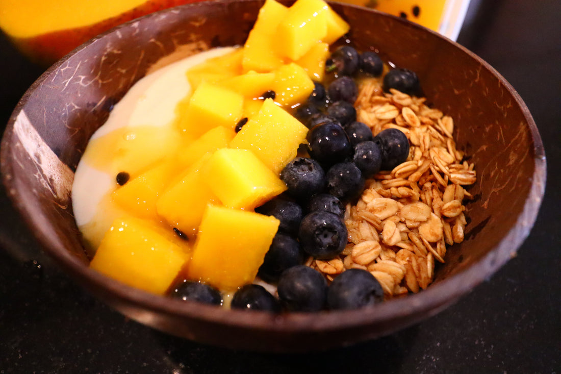 Yogurt granola fruit bowl